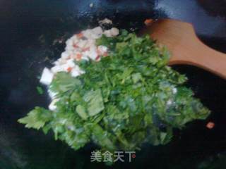Stir-fried Tofu with Celery Leaves recipe