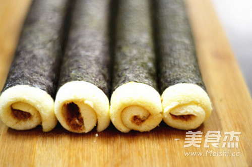 Monte Carlo Seaweed Cake Roll recipe