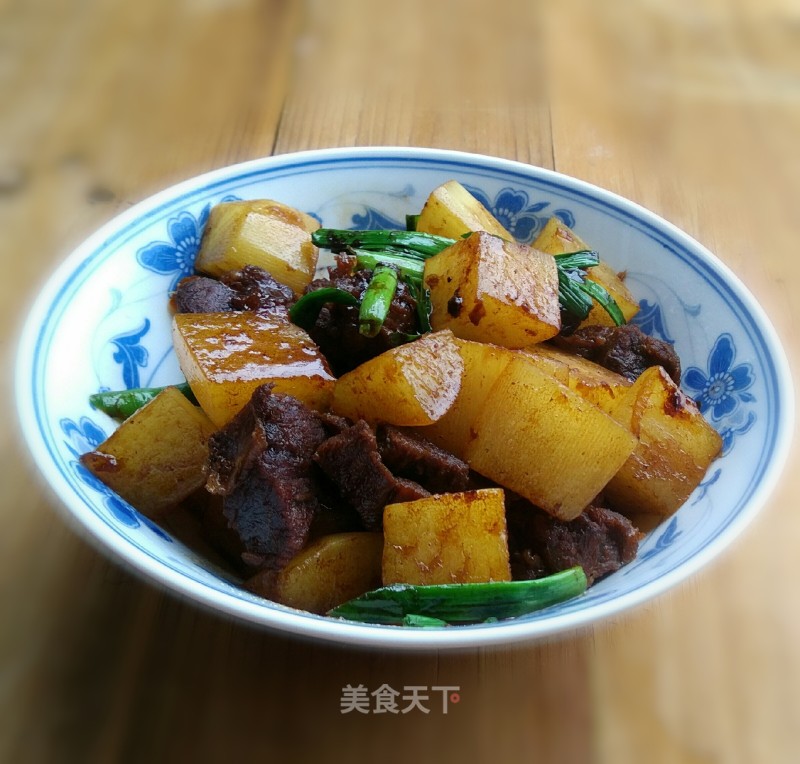 Braised Beef and White Radish recipe