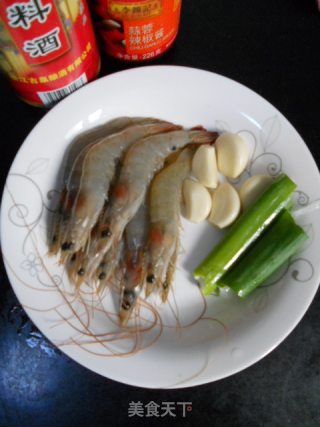 It's So Delicious that You Don't Even Want to Let Go of The Shrimp Shells-garlic Open Back Shrimp recipe