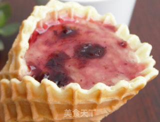 Happy New Year's Day—blueberry Cone recipe