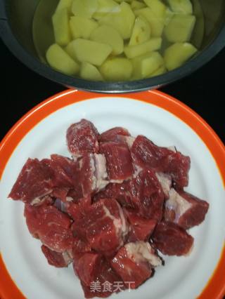 Spicy Beef Roasted Potatoes recipe