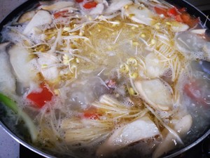 Homemade Rice Soup Beef Bone Hot Pot ~ Fresh! Nice! 😋 recipe