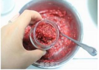 Sweet and Sour. Eye-catching. Pure Natural-raspberry Jam recipe