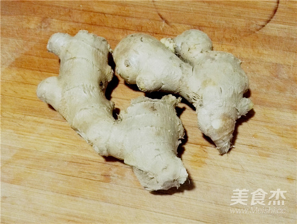 Refreshing and Tender Fried Chicken with Ginger recipe