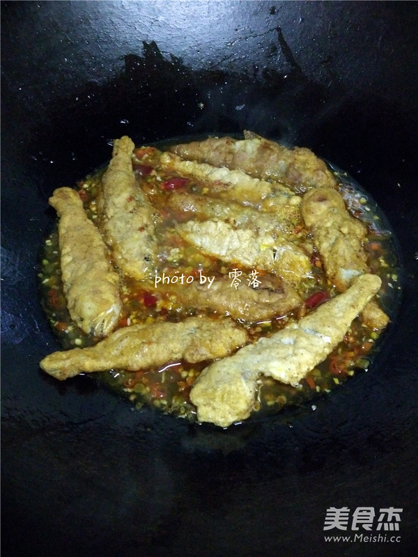 Little Yellow Croaker with Sauce recipe