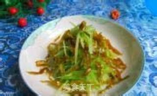 Sour Pepper Mixed with Shredded Lettuce recipe