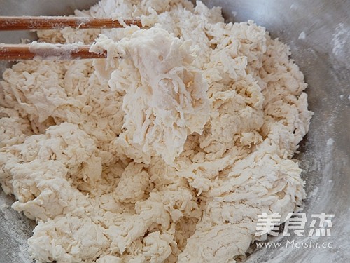 Carob Buns with Minced Pork recipe
