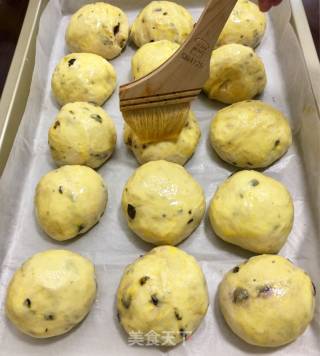 Blackcurrant Cheese Bread recipe