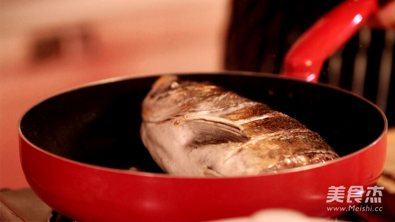 Fish Head Sauerkraut Pot recipe