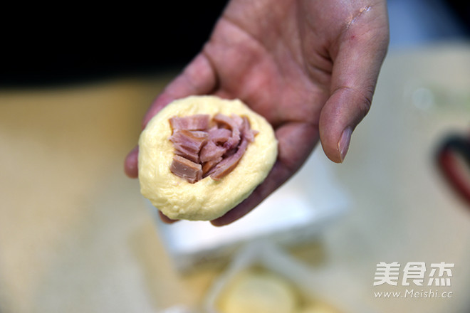 Octopus Dumplings Bread recipe