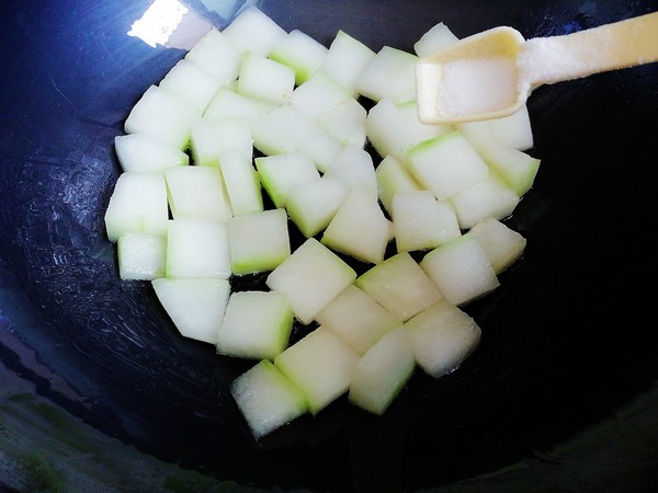 Braised Winter Melon with Dace in Black Bean Sauce recipe