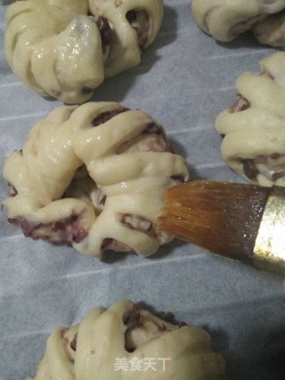 Homemade Red Bean Bread recipe
