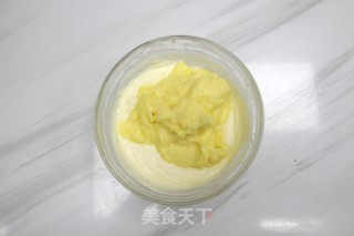 Stir-fried Cheesecake with Milk Sauce recipe