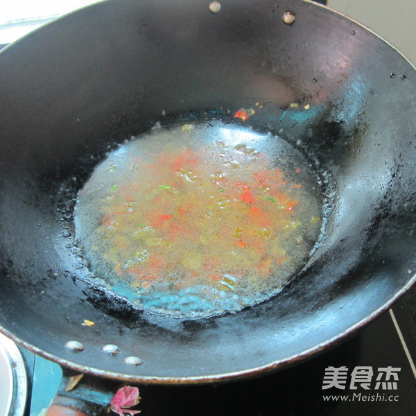 Hot and Sour Potato Soup Noodles recipe
