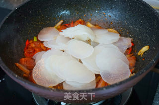 Sausage and Radish in Clay Pot recipe