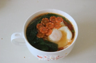 Nutritious Hot Noodle Soup recipe