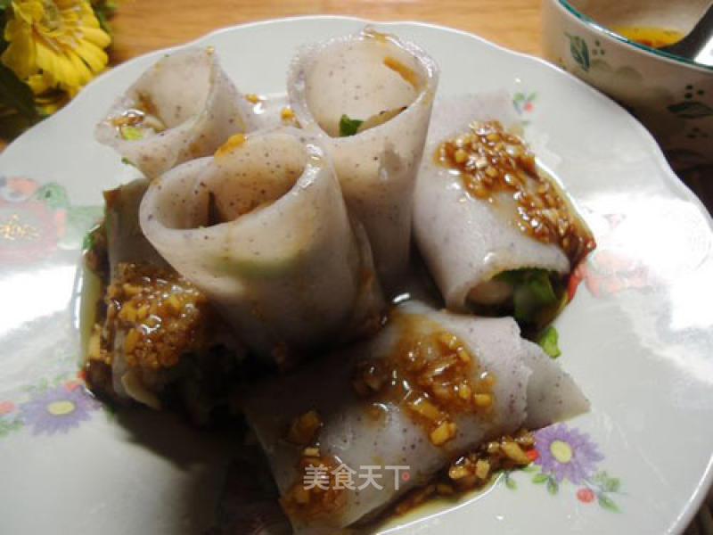 Creative Q Version Shiitake Mushroom and Shrimp Intestine Noodles recipe