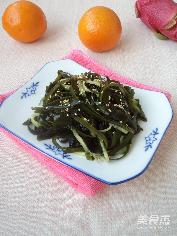 Sweet and Sour Kelp Shreds recipe