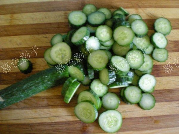 Crispy Cucumber Side Dish recipe