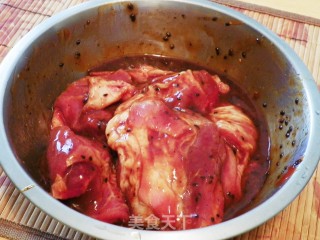 Barbecued Pork with Tomato Sauce recipe