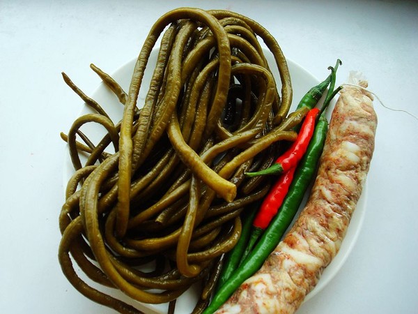 Stir-fried Sausage with Capers recipe