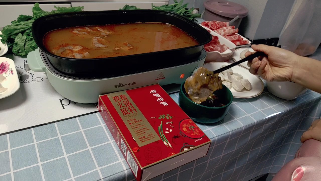 You Can Also Eat Delicious Tomato Hot Pot at Home recipe