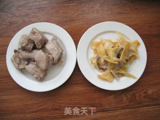 Dried Cuttlefish Pork Ribs Soup recipe