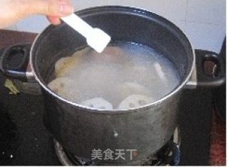 Lotus Root Pork Ribs Soup recipe