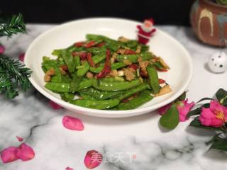 Stir-fried Snow Peas with Pork Belly recipe