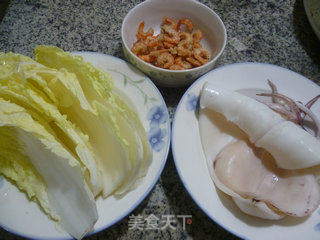Kaiyang Squid and Cabbage Soup recipe