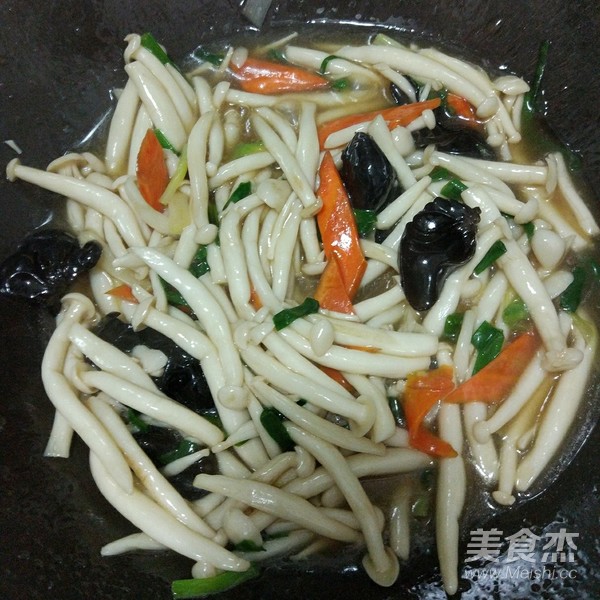 Vegetarian Fried White Jade Mushroom recipe