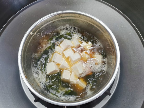 Wakame Seafood Tofu Soup recipe