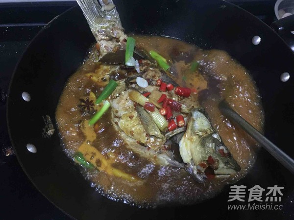 Home-style Braised Crucian Carp recipe