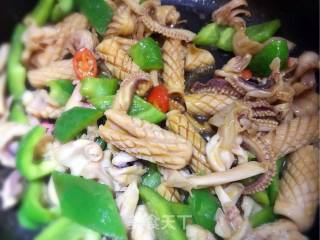 Fried Squid with Green Pepper recipe
