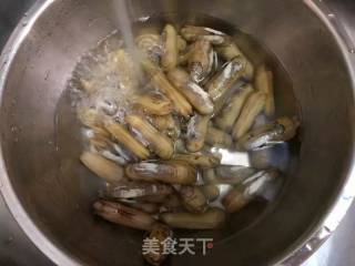 Salt-baked Razor Clams recipe