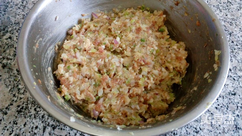 Celery, Cabbage and Meat Buns recipe