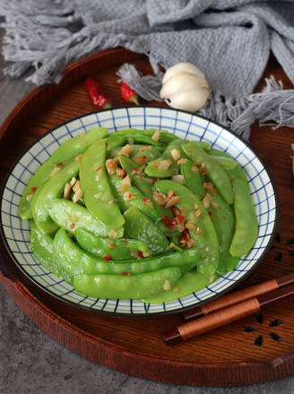 Vegetarian Fried Snow Peas