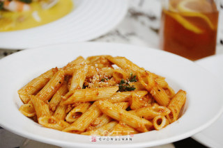 Pen Tube Noodles with Bolognese Sauce recipe