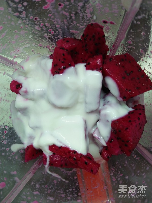 Yogurt Dragon Fruit Mousse Cup recipe