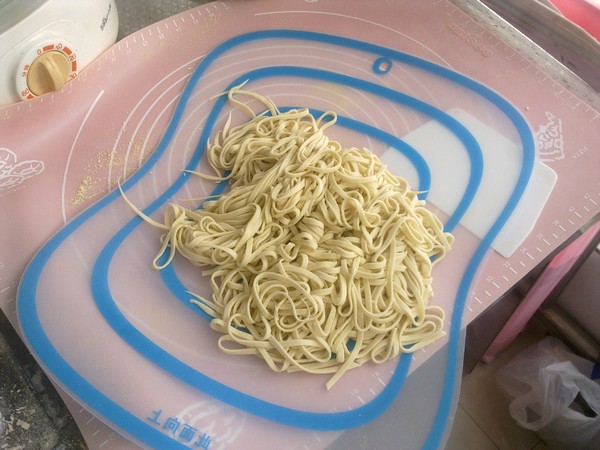 Green Pepper Meat Sauce Noodles recipe