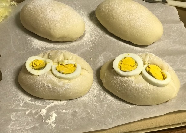 Egg Cheese Ou Bun recipe