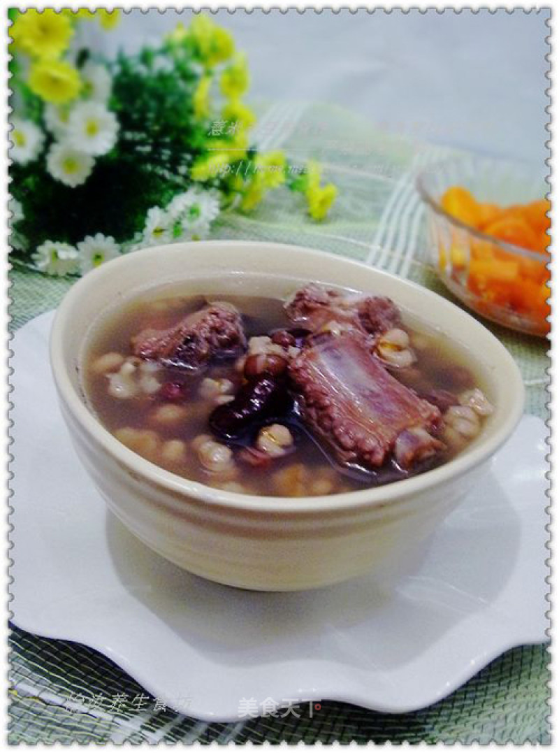 [winter Healthy Vegetables] Nourishing Kidney and Blood --- Barley and Red Bean Ribs Soup