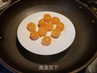 Salted Egg Yolk Almond Crisp recipe