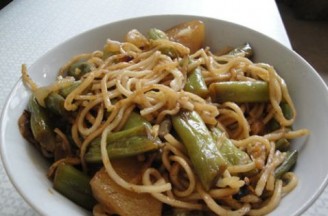 Braised Noodles with Homemade Beans