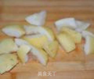 Nourish The Lungs and Relieve Cough-chuanbei Snow Pear White Fungus Soup recipe