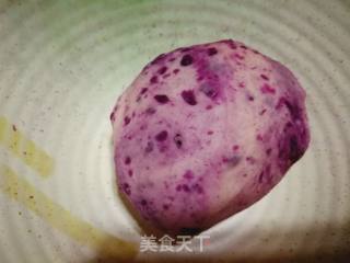 Purple Sweet Potato Spicy Meat Dumpling recipe