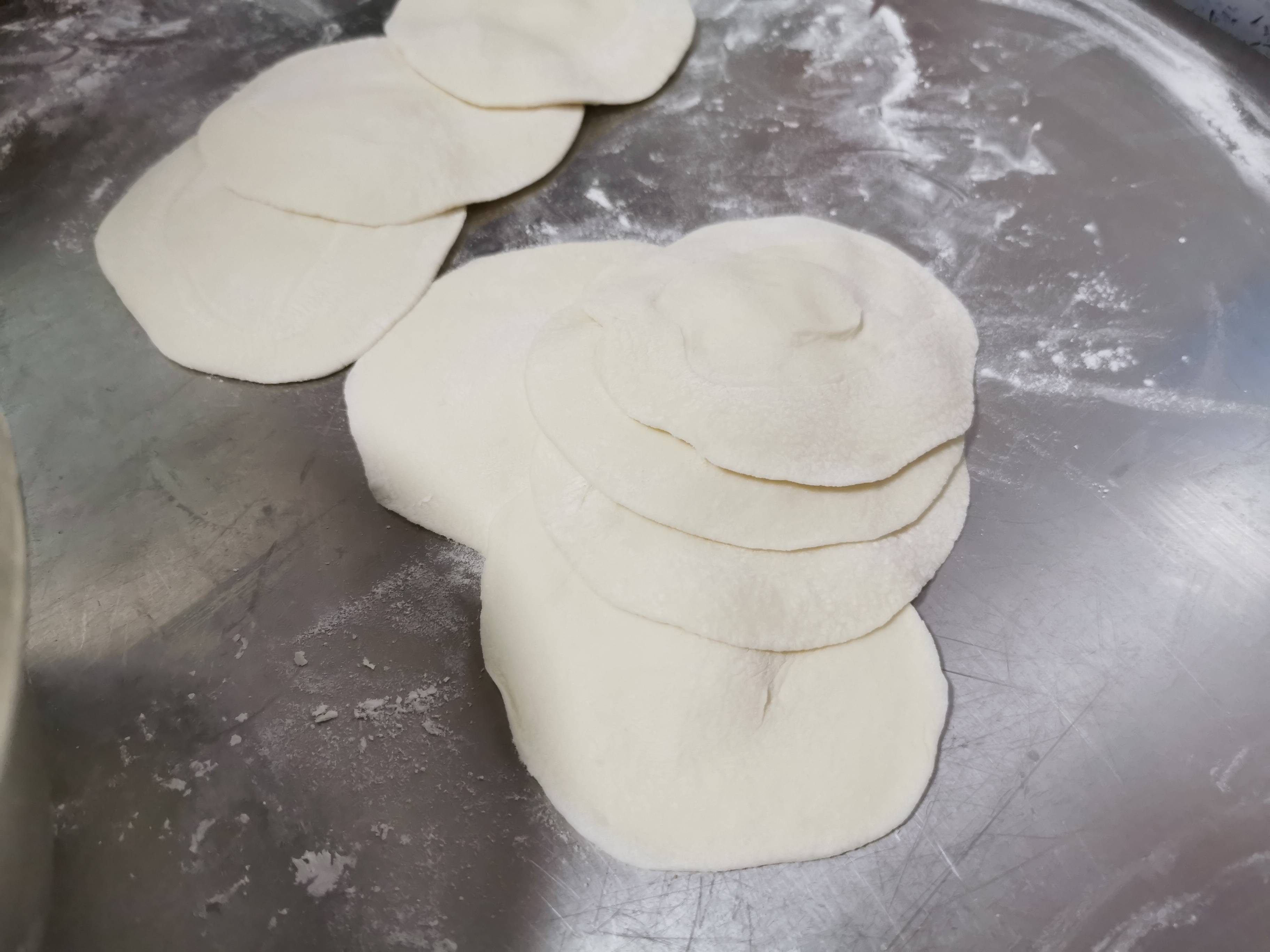 Carrot Vermicelli Meat Buns recipe