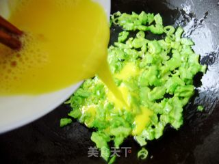 [jianjiang Noodles Made in A Pattern] Bitter Melon and Egg Fried Noodles recipe