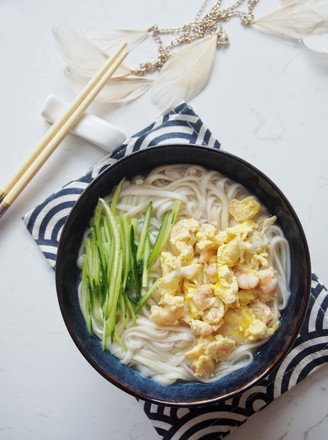 Shrimp and Duck Egg Noodle recipe